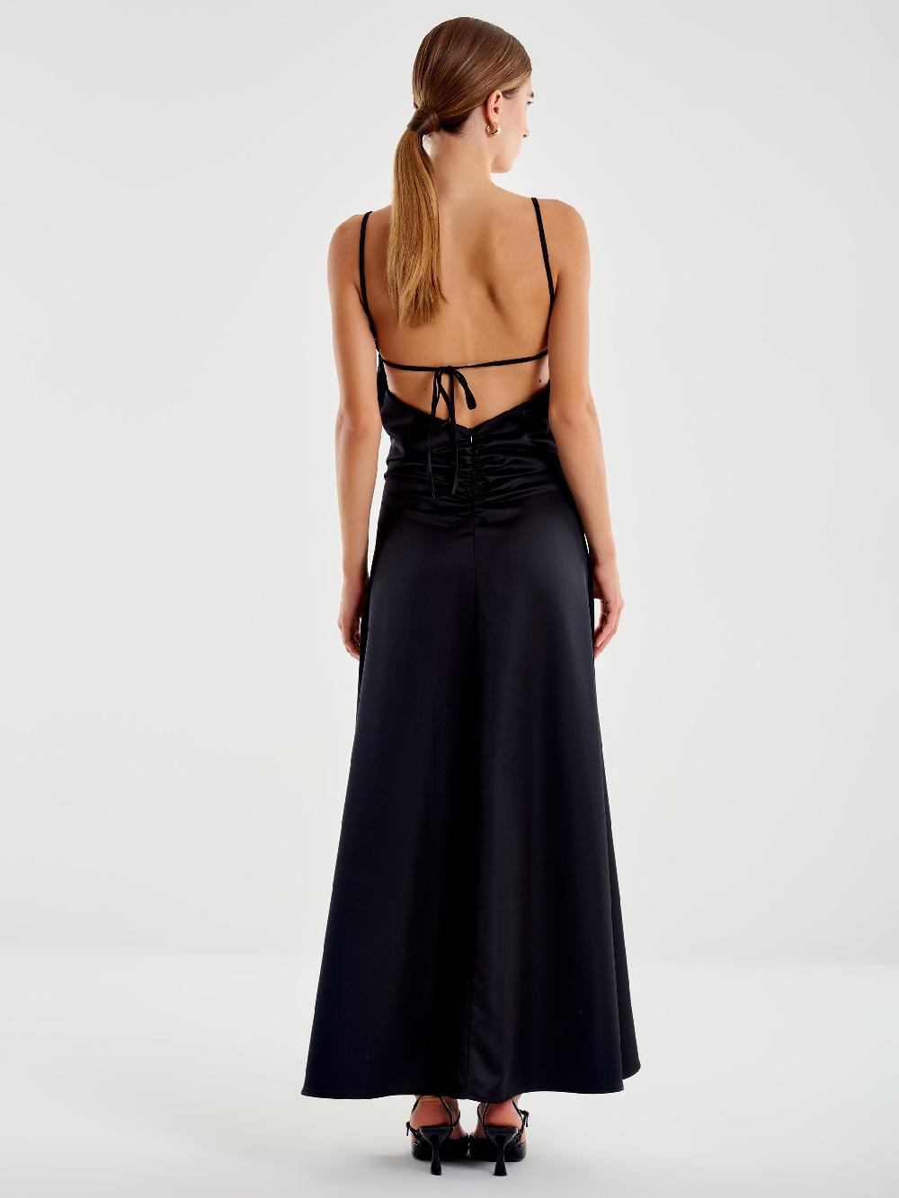 Vicolo Abito Lungo con Drappeggio Nero Offerta San Valentino