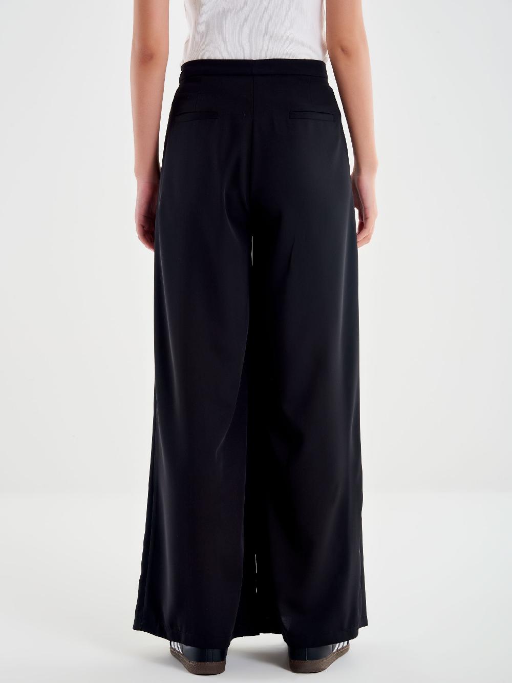 Vicolo Pantalone Ampio con Pinces Nero Offerta