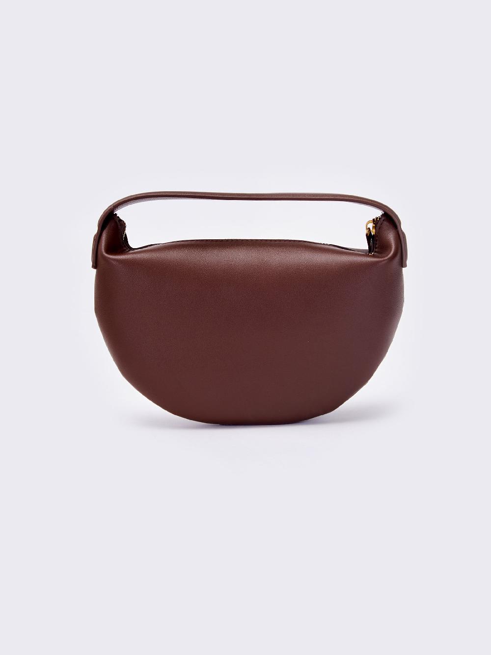 Vicolo Borsa Croissant Moro Enormi risparmi