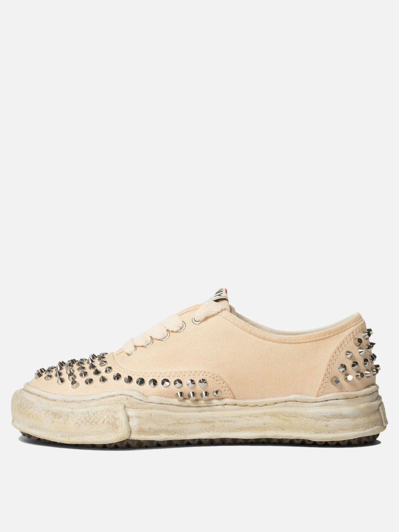 Vietti Maison Mihara Yasuhiro Sneaker con borchie "Baker" Qualità