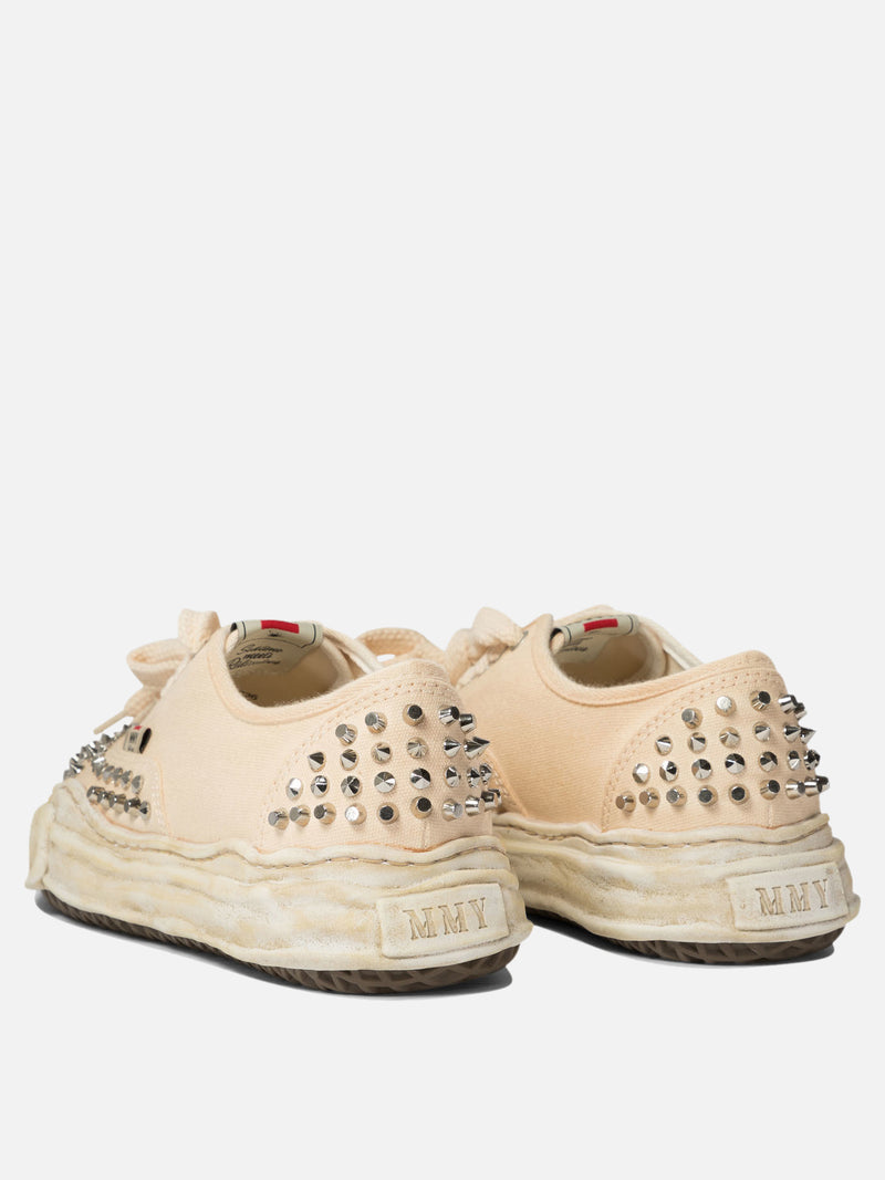 Vietti Maison Mihara Yasuhiro Sneaker con borchie "Baker" Qualità